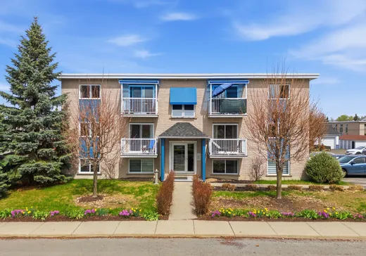 5-Plex for sale - 209 Rue Groulx, Granby, J2G8K4