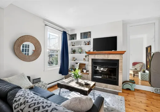 Triplex à vendre - 680-684 5e Avenue, Montréal (Lachine), H8S 2W2