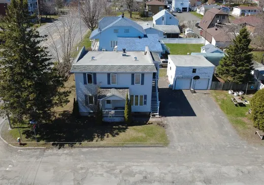 Duplex à vendre - 1830-1832 Rue Jean-De Lalande, Drummondville, J2B 4X2