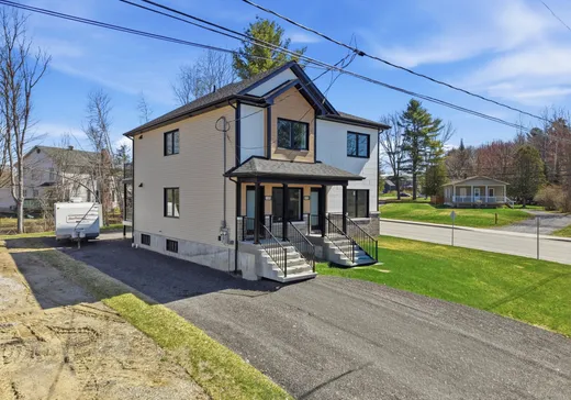 Duplex à vendre - 3598 Rue Maude-Abbott (3598-3600), Rock Forest-Saint-Élie-Deauville, J1N 2Z3