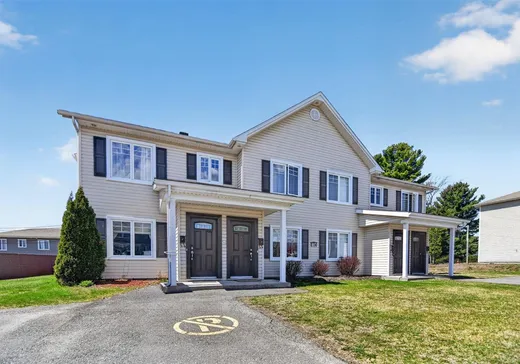 4-Plex for Sale - 140 Rue Joliette, Cowansville, J2K 0E2