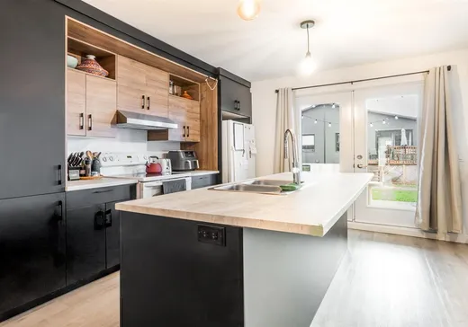 4-Plex for Sale - 1100-1106 Rue Chalmers, Les Nations, J1H 0M3