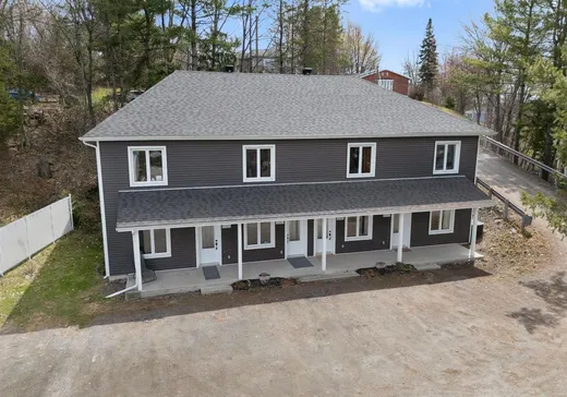 4-Plex for sale - 1065-1071 Rue St-Charles, Magog, J1X3R7