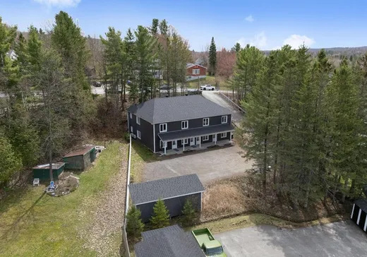 4-Plex for Sale - 1065-1071 Rue St-Charles, Magog, J1X 3R7