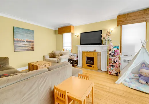 Duplex à vendre - 54 Rue Préfontaine E., Sainte-Agathe-des-Monts, J8C 1S2
