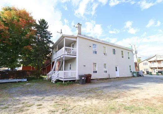 Triplex for Sale - 10-16 Rue St-Joseph, Sherbrooke, J1C 0P6