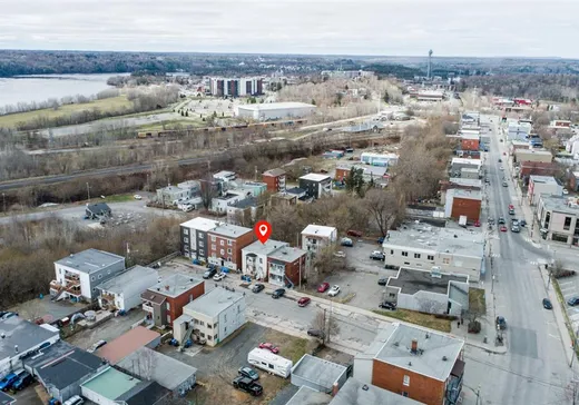 Triplex for Sale - 691-695 Rue Montcalm, Shawinigan, G9N 4M6