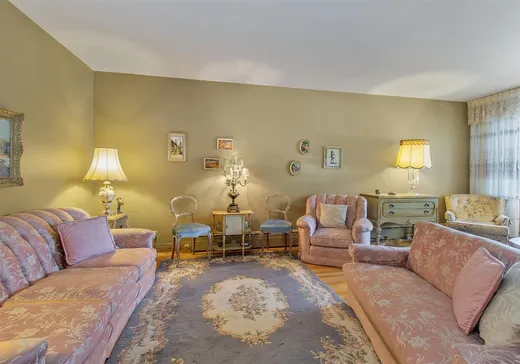 Triplex à vendre - 10180-10184 Rue Cartier, Montréal (Ahuntsic/Cartierville), H2B 2B2