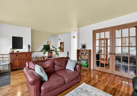Duplex for Sale - 5266-5268 Rue Chambord, Montreal (Plateau-Mont-Royal), H2J 3N5