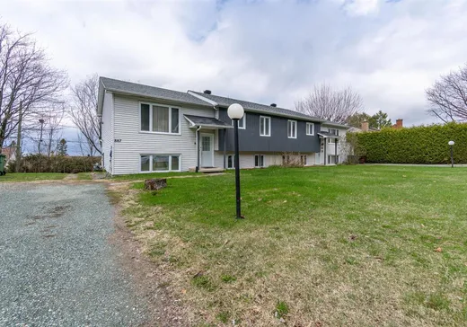 Duplex à vendre - 885-887 Rue Aline, Sherbrooke, J1H6A6