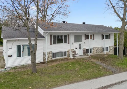 4-Plex à vendre - 1367-1369 Boul. de l'Université, Sherbrooke, J1K2P6
