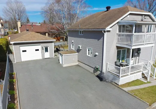 Duplex à vendre - 25 Rue du Manoir, Beauport, G1E4N6
