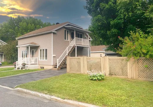 Duplex à vendre - 25 Rue du Manoir, Beauport, G1E 4N6