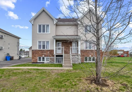 Triplex à vendre - 7201-7205 Rue de la Gentiane, Terrebonne, J7M0E9