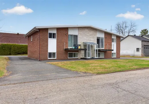 4-Plex à vendre - 1218 Rue Veilleux, Lévis, G6K 1L9