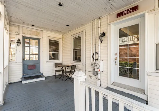 Duplex à vendre - 223-225 Rue James, Cowansville, J2K 2L3