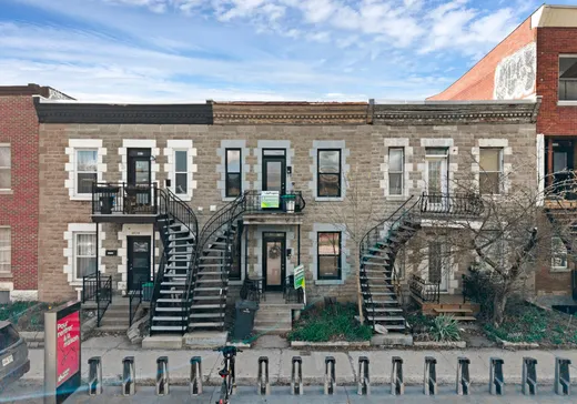 Duplex à vendre - 4643-4645 Rue Ontario E., Montréal (Centreville), H1V1L1