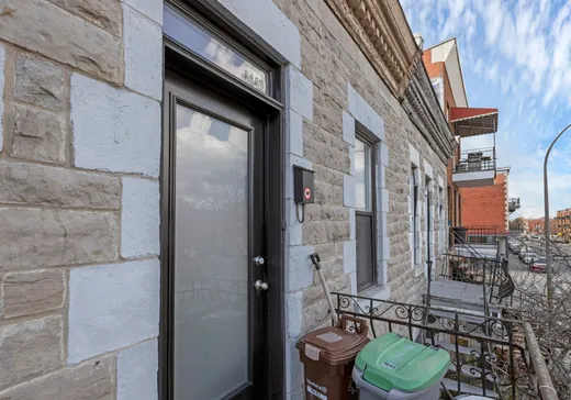 Duplex à vendre - 4643-4645 Rue Ontario E., Montréal (Centreville), H1V 1L1