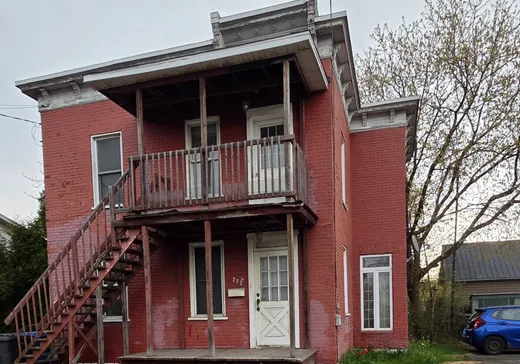 Duplex à vendre - 222-224 Rue McCarthy, Saint-Joseph-de-Sorel, J3R 3N1