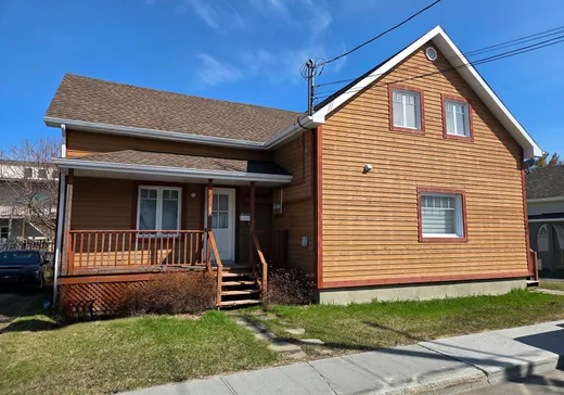 Duplex for sale - 244-246 Rue Price, Matane, G4W2H7
