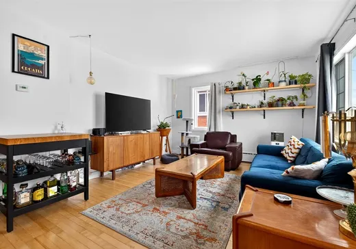 Triplex for Sale - 666-6870 Rue Dollard, Longueuil, J4K 4M4