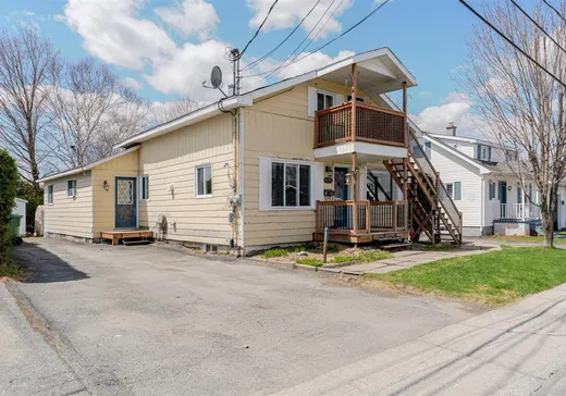 Duplex for Sale - 548-550 9e Rue N., Thetford-Mines, G6G 5J9