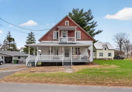 4-Plex à vendre - 212-216 Rue de la Fabrique, Sainte-Croix, G0S2H0