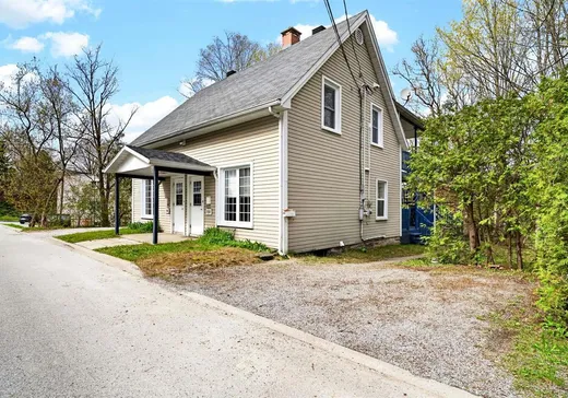 Triplex for Sale - 756-760 Rue Elm, Sherbrooke, J1H 3K2