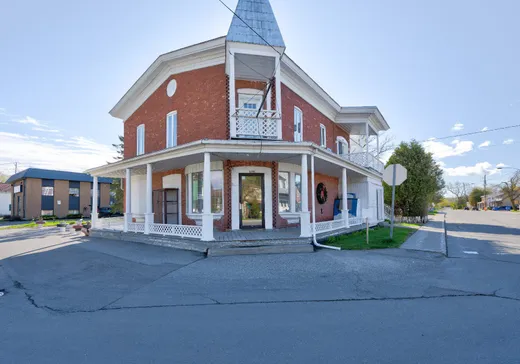 Duplex à vendre - 9026 Rg St-Étienne, Mirabel, J7N 2P6