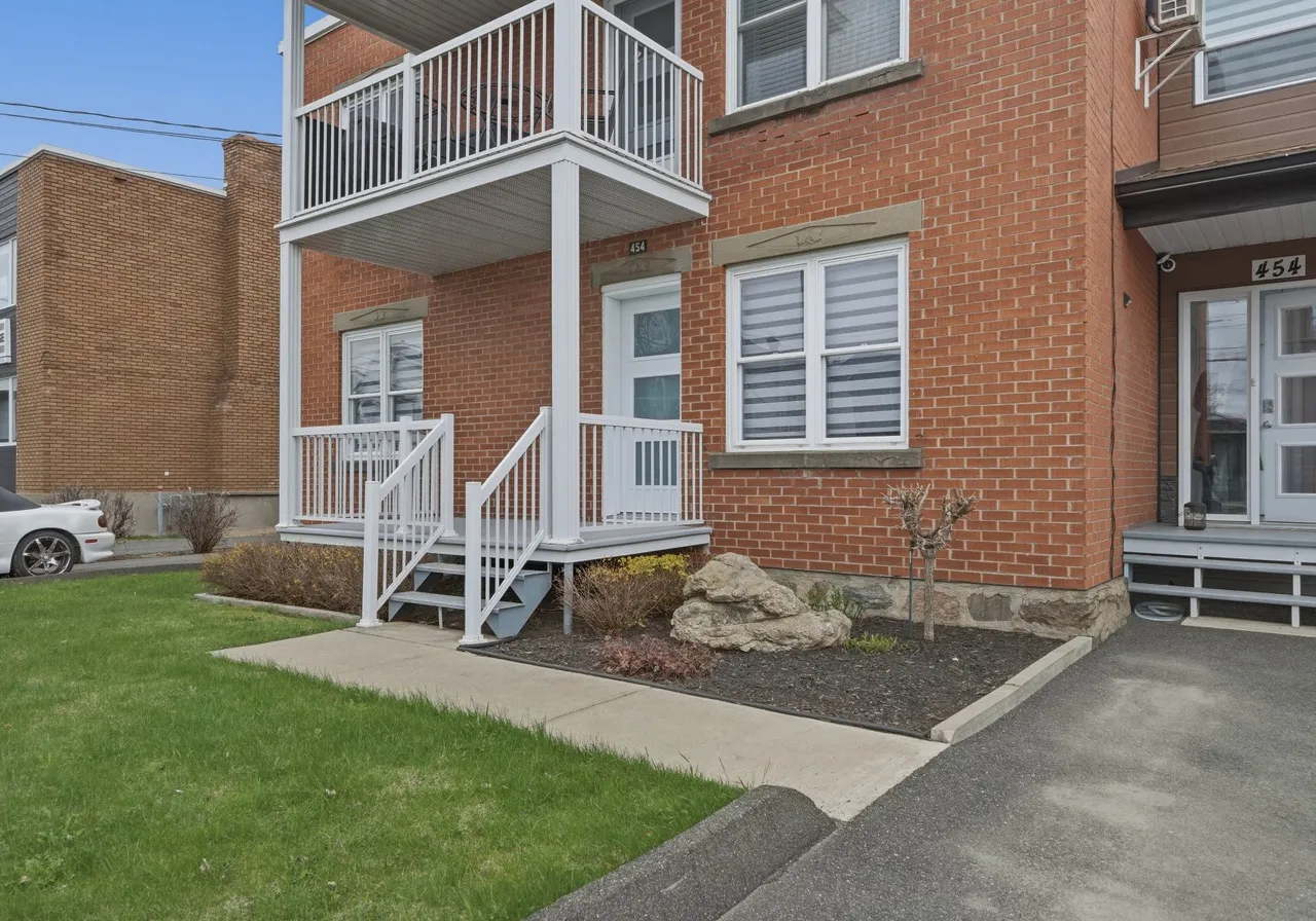 454-456 Rue St-Pierre — photo 3