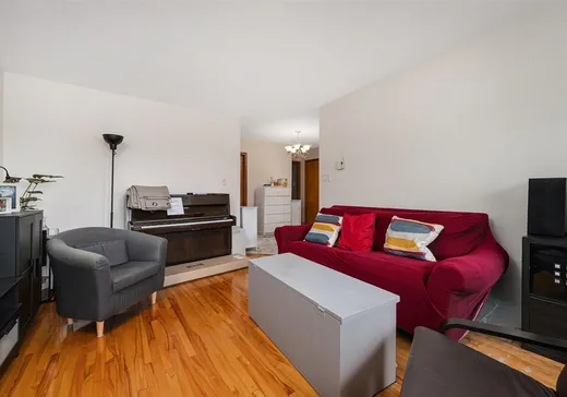 Triplex à vendre - 6934-6938 Av. Rhéaume, Montréal (Anjou), H1K 2S3
