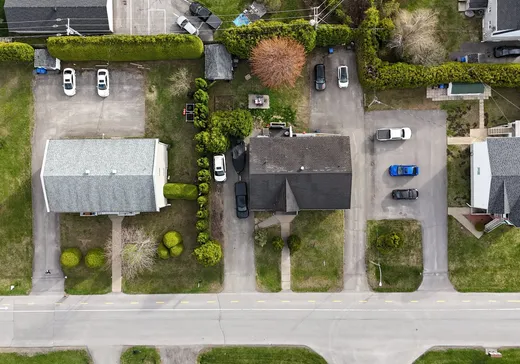 Triplex à vendre - 22 Rue Amélie-Fristel, Saint-Charles-Borromée, J6E 8G4
