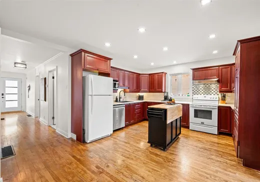 Duplex for Sale - 105-107 Rue de l'Érablière, Saint-Jérôme, J7Z 2N7