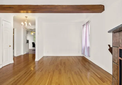 Triplex à vendre - 11055-11057 Av. de Paris, Montréal (Nord), H1H 4L2