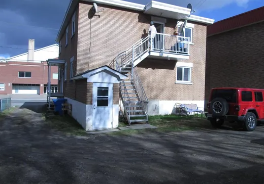 Triplex à vendre - 450-450B Rue Melançon, Saint-Jérôme, J7Z 4K4