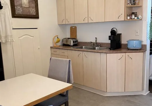 Triplex for Sale - 24 Rue St. John, Quyon, J0X 2V0