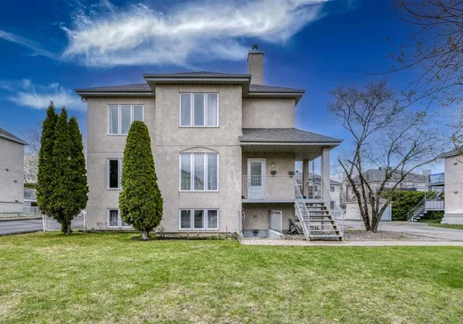 Triplex à vendre - 462-466 Rue Marie-C.-Daveluy, Boisbriand, J7G3G8