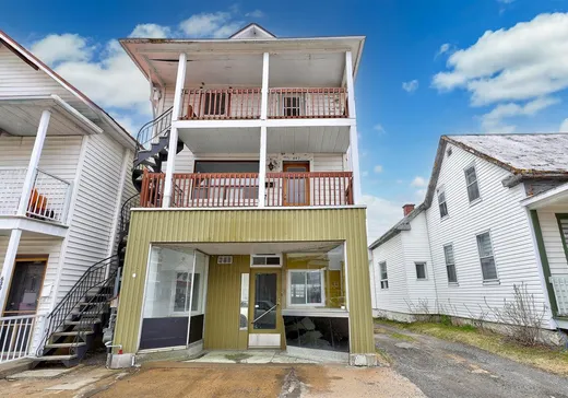 Triplex à vendre - 645-649 Av. de Grand-Mère, Shawinigan, G9T2H6