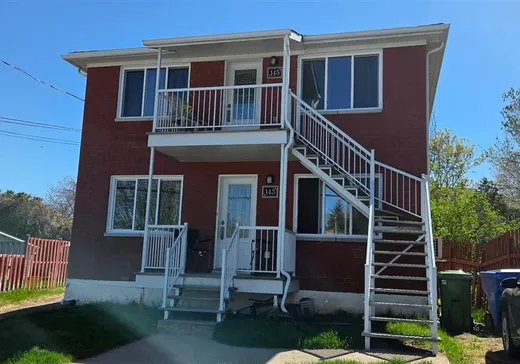 Duplex à vendre - 143-145 Rue Danis, Saint-Jérôme, J7Y2R9