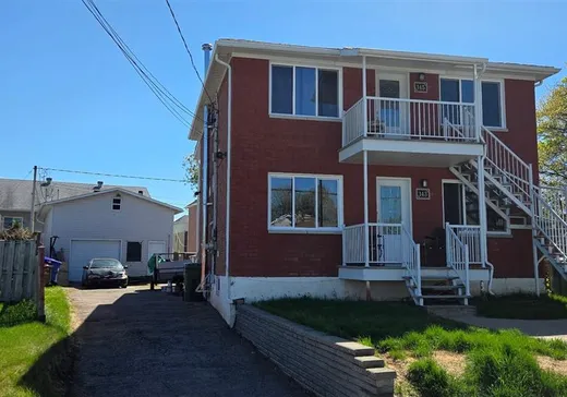Duplex à vendre - 143-145 Rue Danis, Saint-Jérôme, J7Y 2R9