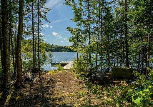 Duplex à vendre - 2635Z Ch. des Lupins, Mont-Blanc, J0T 2G0