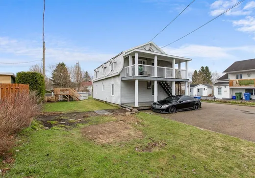 Duplex à vendre - 1371-1373 Av. du Lac-St-Charles, Lac-St-Charles, G3G 2V2