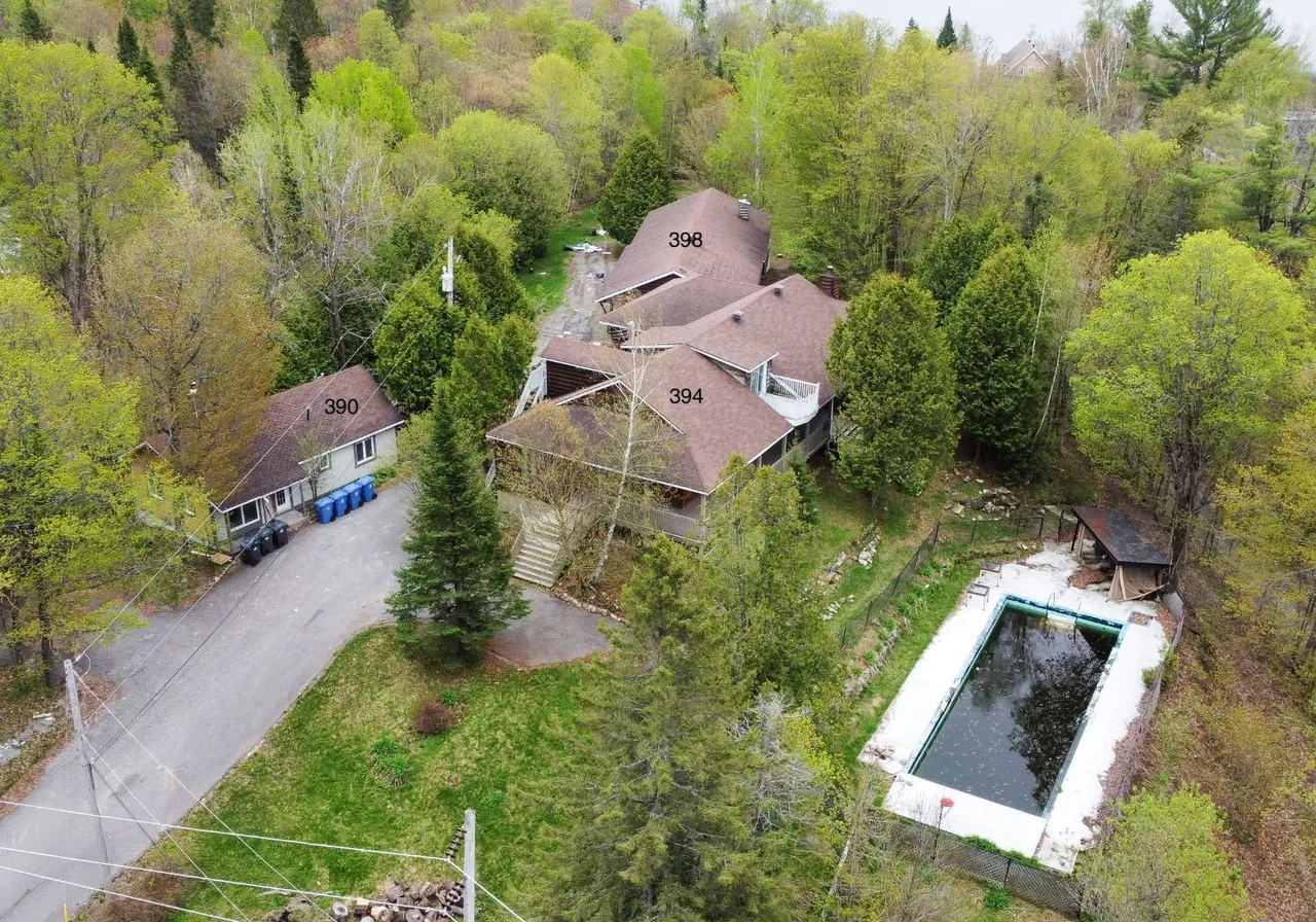 390-398 Ch. des Quatorze-Îles — photo 2