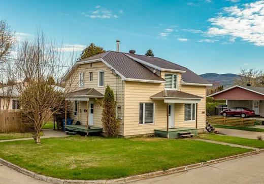 Duplex for Sale - 4 Rue du Capitaine, Baie-Saint-Paul, G3Z 1K4
