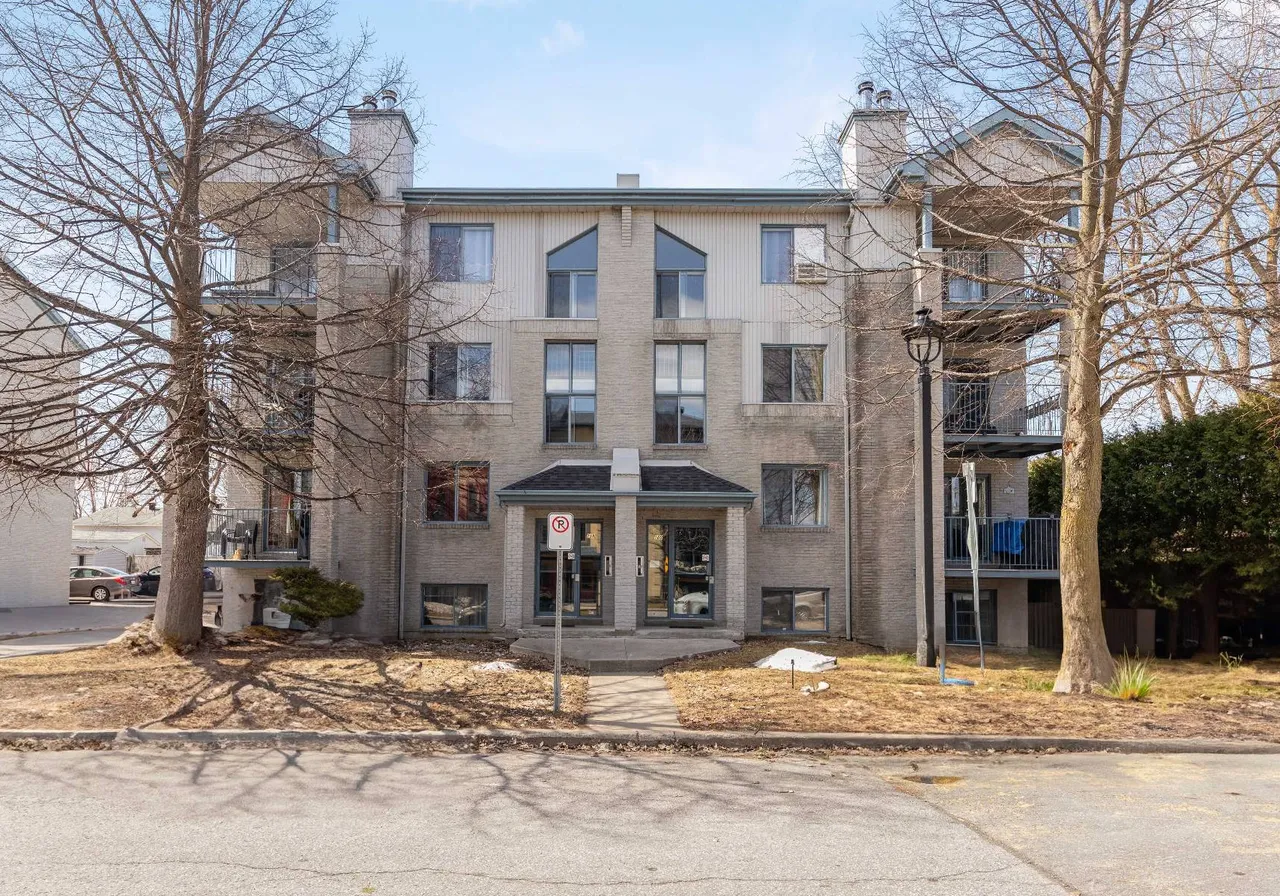 160 Av. du Manoir — photo 1