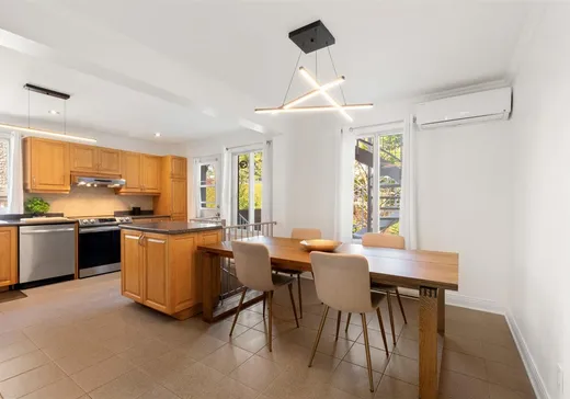 Duplex à vendre - 8523-8525 Rue Ste-Claire, Montréal (Ville-Marie), H1L 1X6