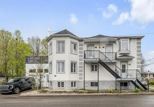 Triplex à vendre - 1349-1351 Rue St-Pierre, Ville de Québec, G2E1N3