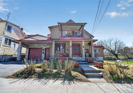 4-Plex à vendre - 128-128C Rue de Westmount, Cowansville, J2K1S5