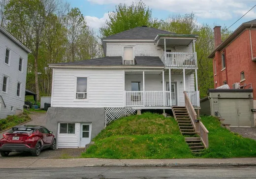 Duplex for Sale - 995-997 Rue du Fédéral, Sherbrooke, J1H 5A6
