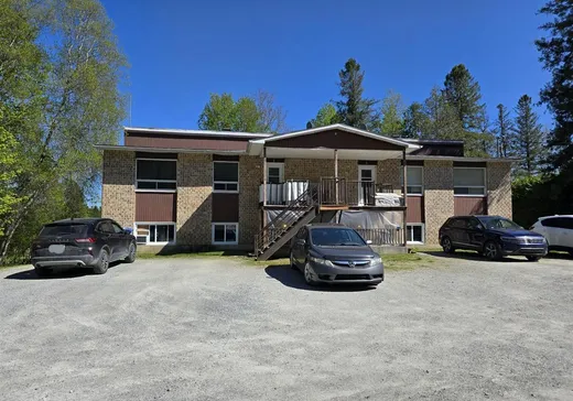 4-Plex à vendre - 1 Ch. Hooker, Dudswell, J0B1G0